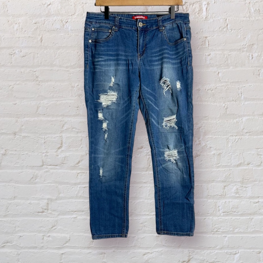 Unionbay Ultra Distressed Jeans Size 13